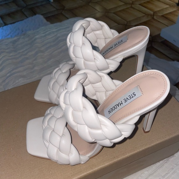 NEW Steve Madden Kenley Heels - Picture 2 of 5